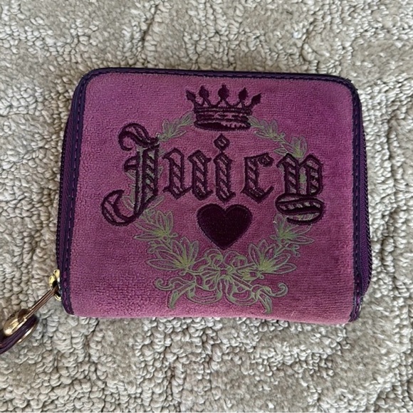 Juicy Couture Vintage Wallet Purple rare - Picture 1 of 8